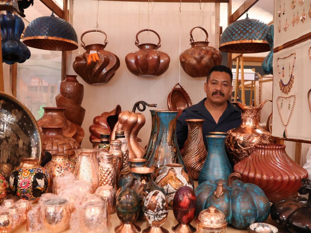 Artesanías de 20 comunidades brillarán en el Jalo Futbolero del Festival Michoacán de Origen 8cd5d68d 699d 430b 8987 9a7fcfa74dfd