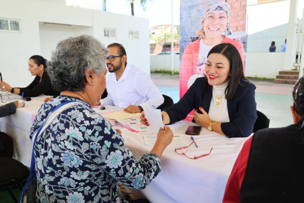 Sedebi e IMSS Michoacán firman alianza en favor de mujeres y niños con cáncer 75165a82 34e1 45f7 824d 09ef092e634e